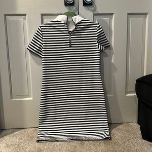 Tommy Hilfiger, women’s 6, black and white.